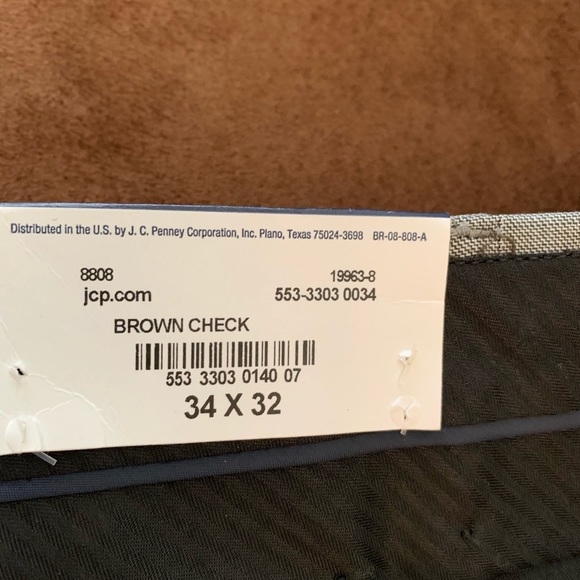 Suits - Picture 4 of 4